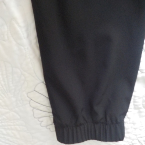 BLACK ZIP POCKET PANTS - Picture 7 of 11